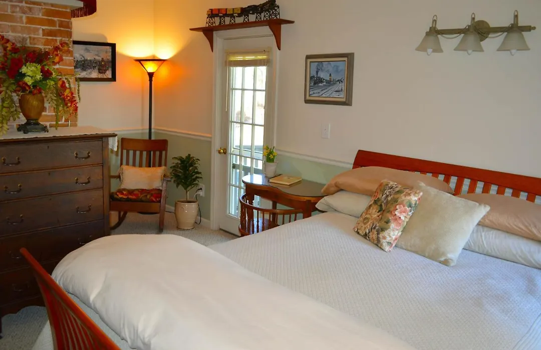 Pryor House B&B-1
